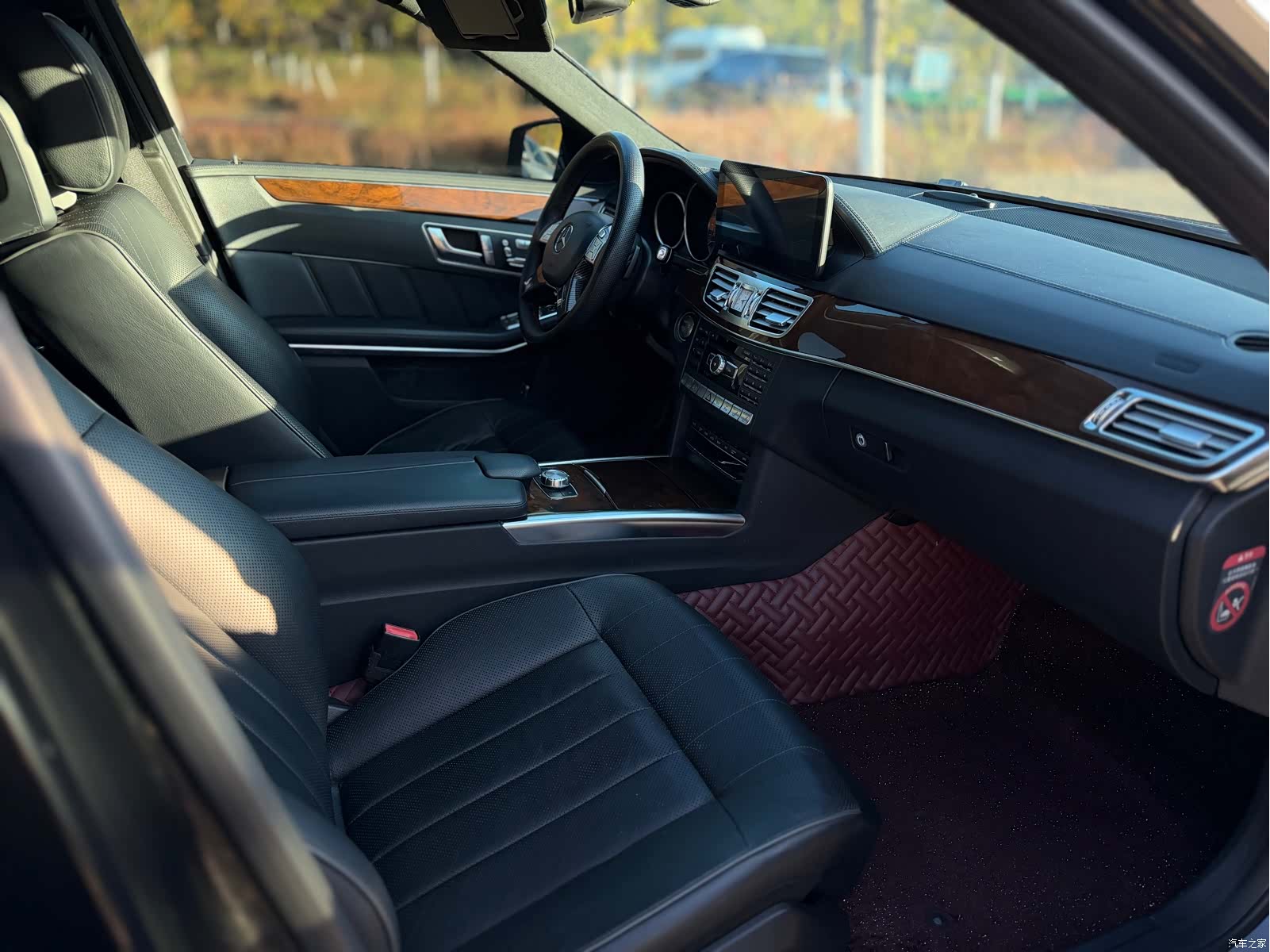 Mercedes-Benz E-Class, 2015 14