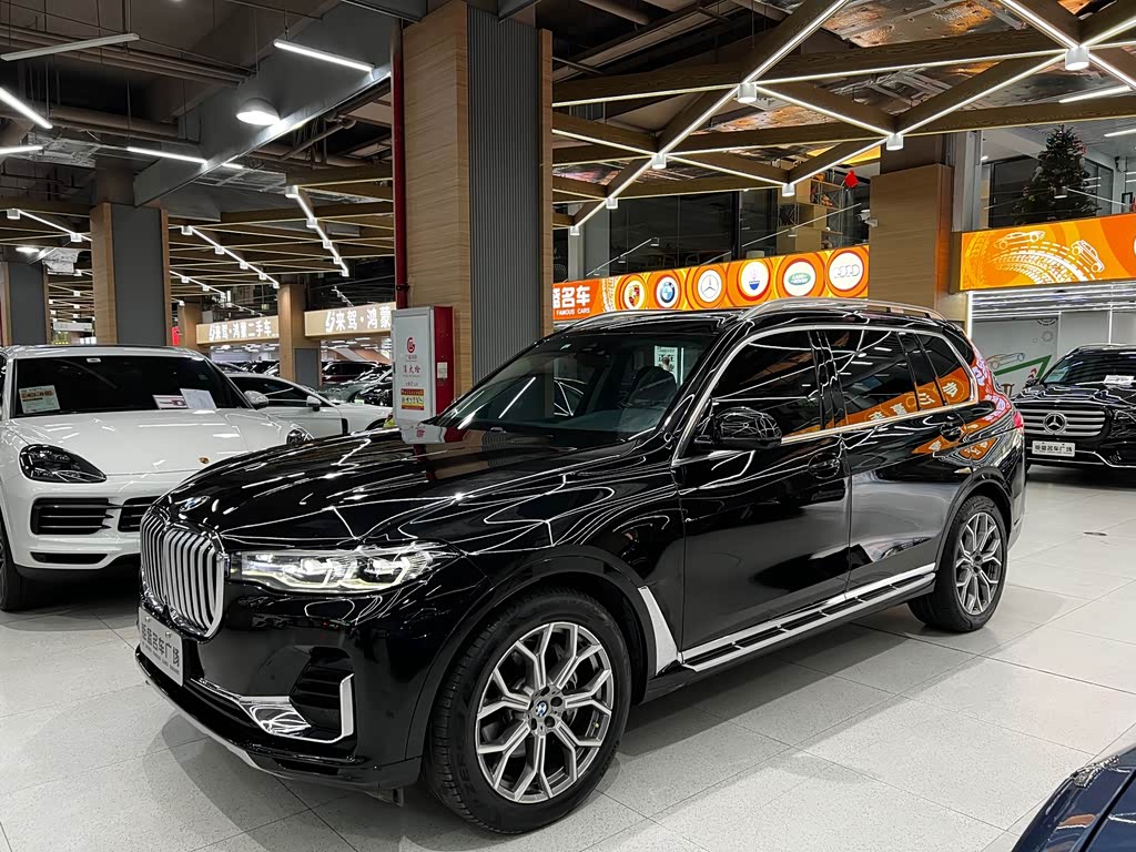 BMW X7 2021 xDrive40i Lead Luxury