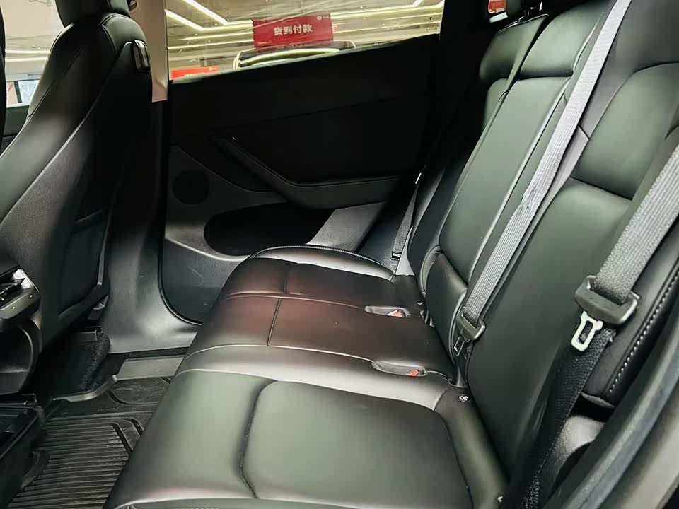 Tesla Model Y Tesla Model Y