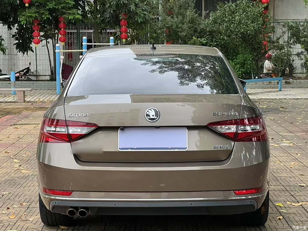 Skoda Superb, 2018 все фото
