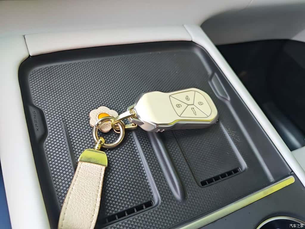 Xpeng G6, 2024 9
