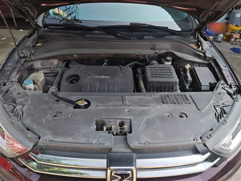Zotye SR7 Zotye SR7