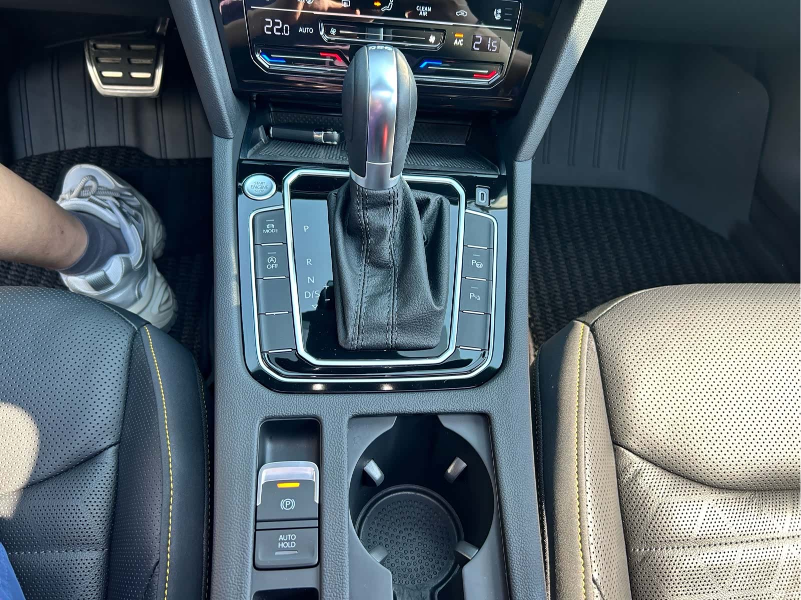 Volkswagen CC, 2025 12