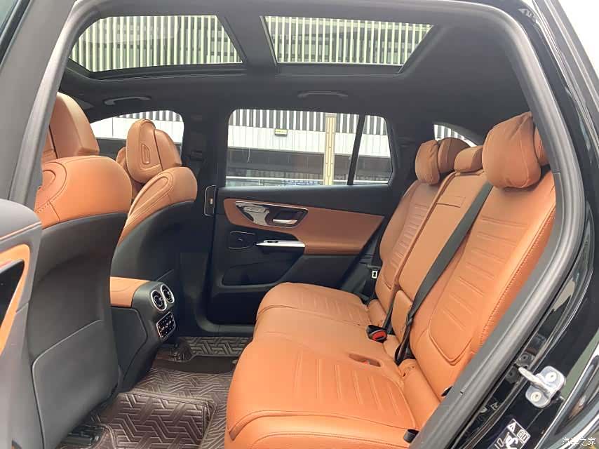 Mercedes-Benz GLC, 2023 6