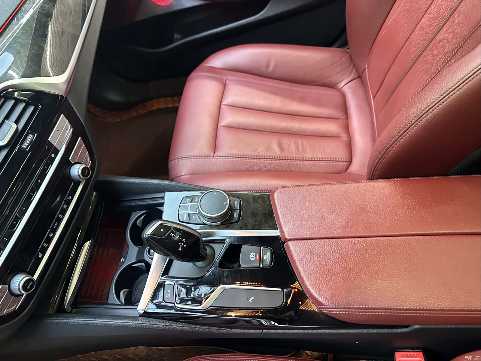 BMW 5 Series, 2019 14
