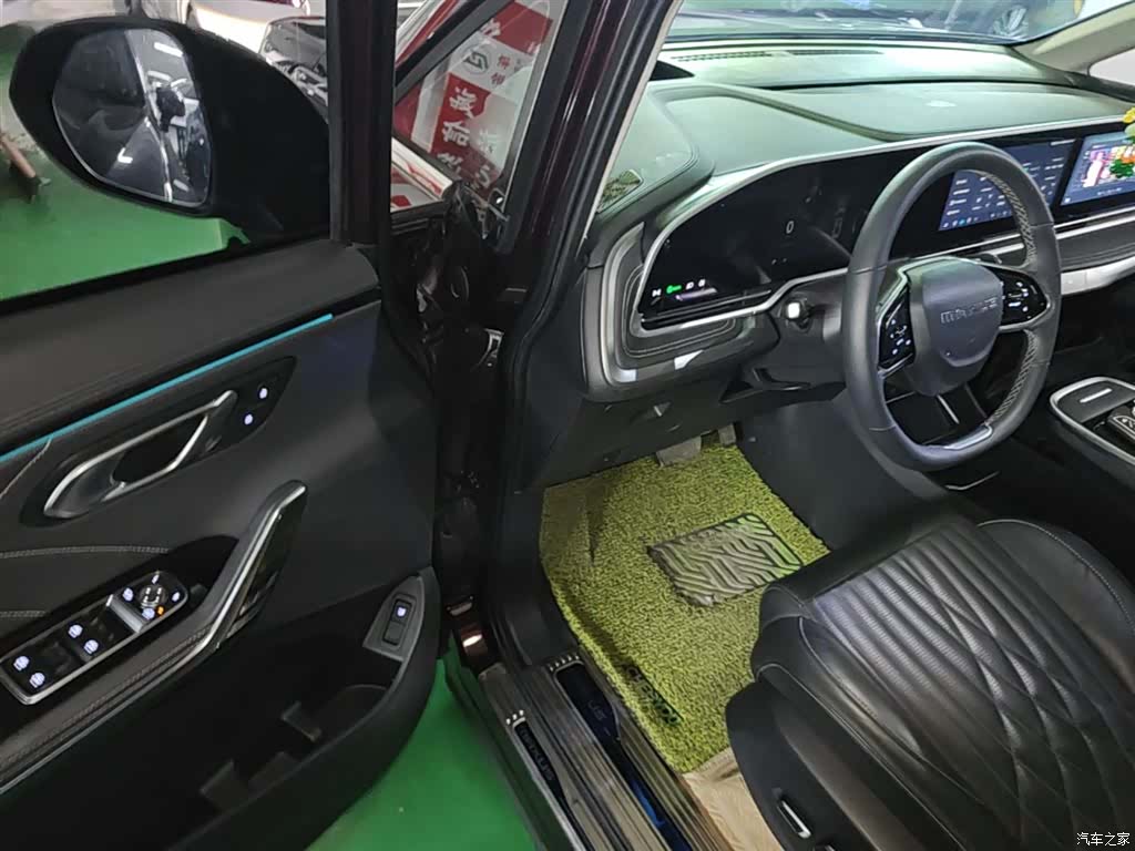 Maxus G90, 2022 16