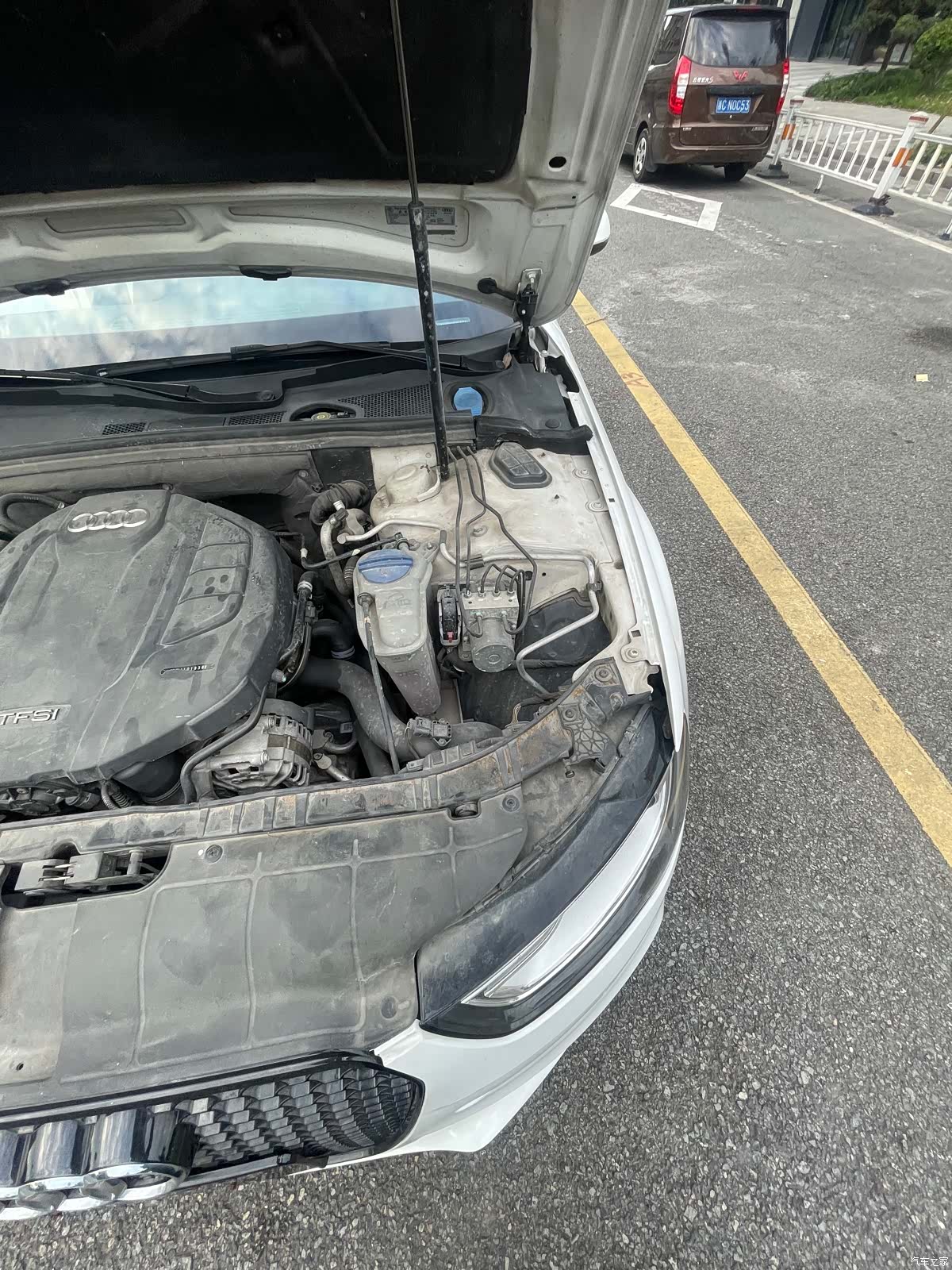 Audi A4L, 2015 21