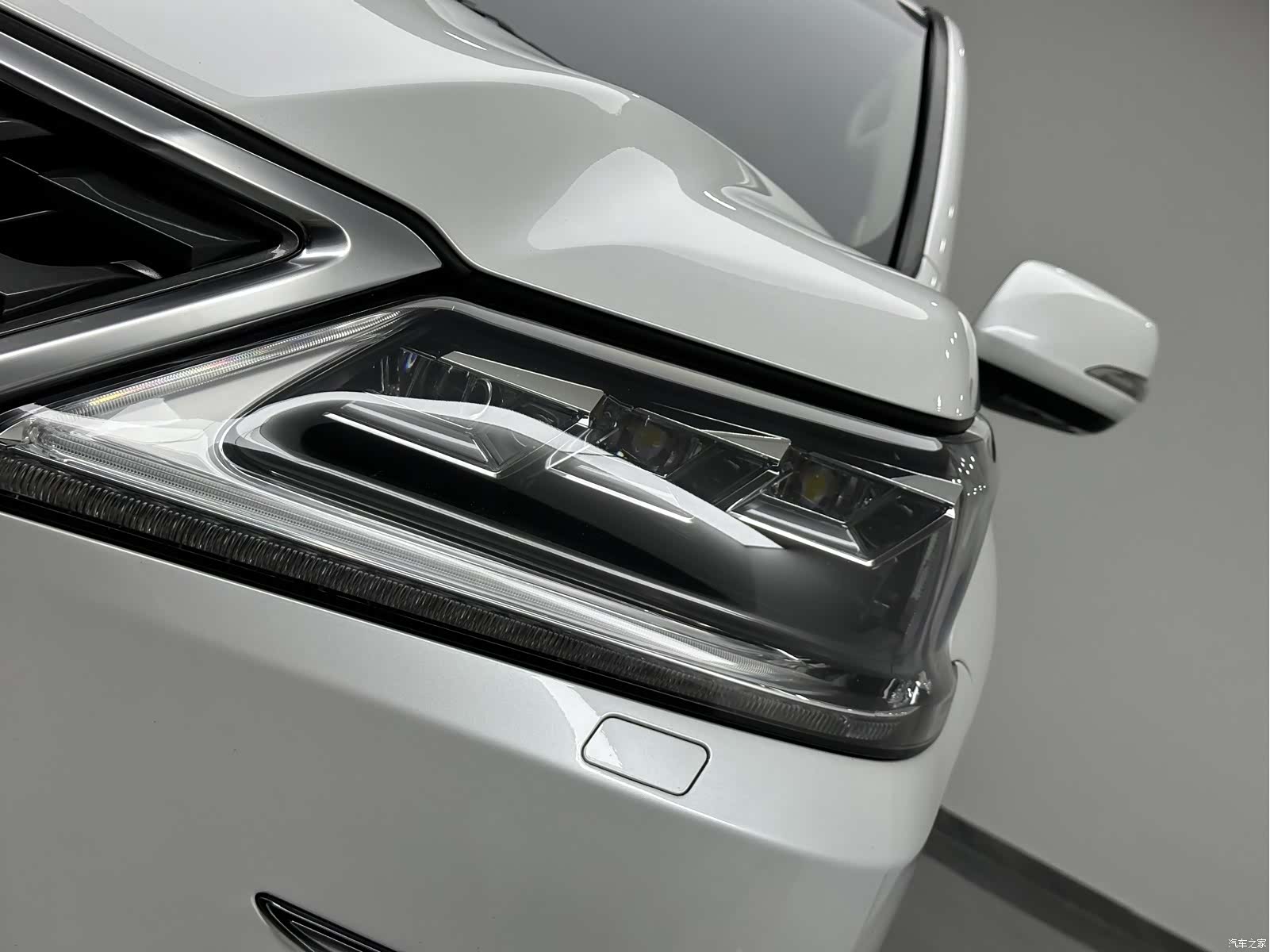 Lexus LX, 2019 19