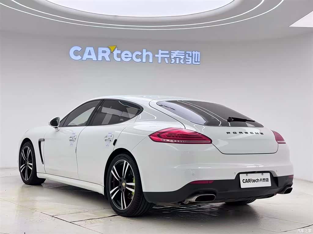 Porsche Panamera, 2015 11