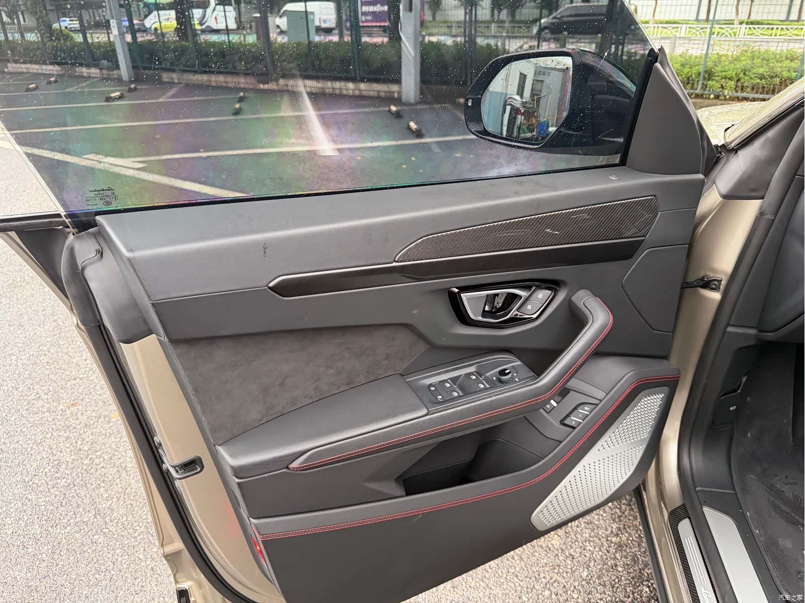 Lamborghini Urus, 2021 10