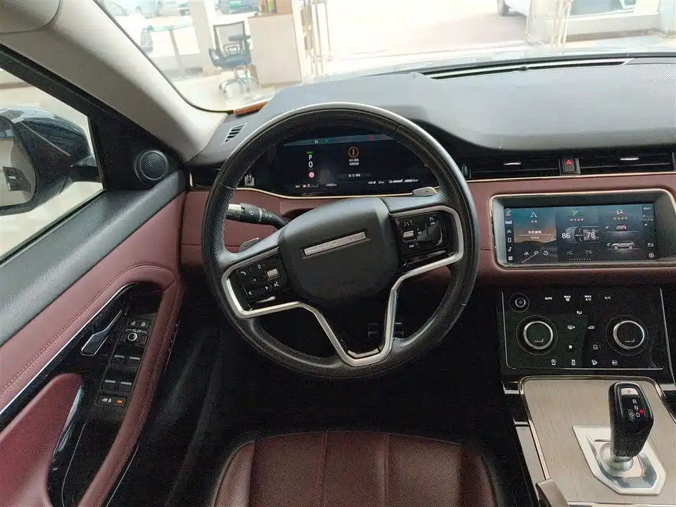 Land Rover Range Rover Aurora