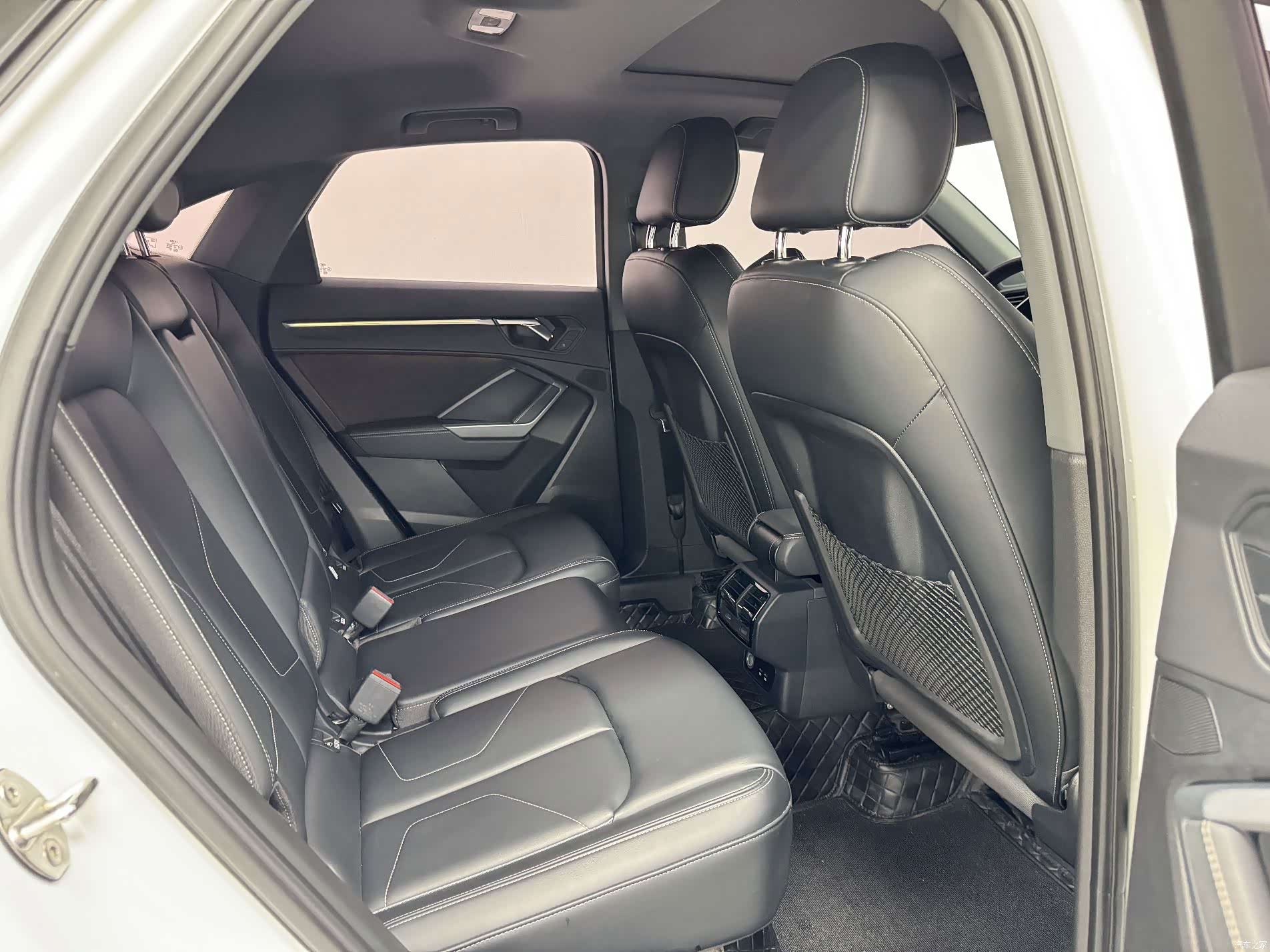 Audi Q3, 2024 16
