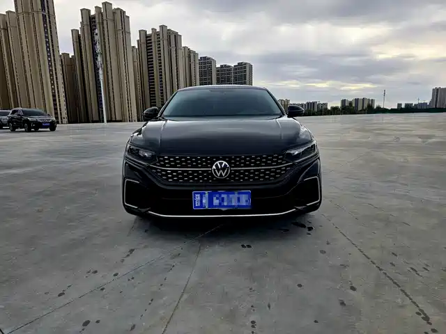 Volkswagen Passat 2025 — купить из Китая под заказ