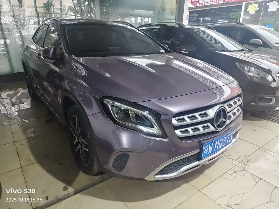 Mercedes-Benz GLA