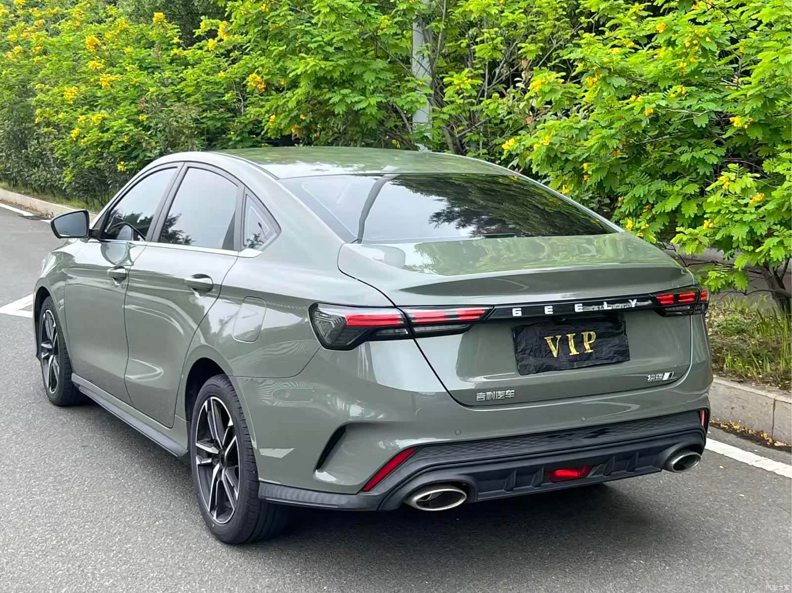 Geely Binray, 2022 7
