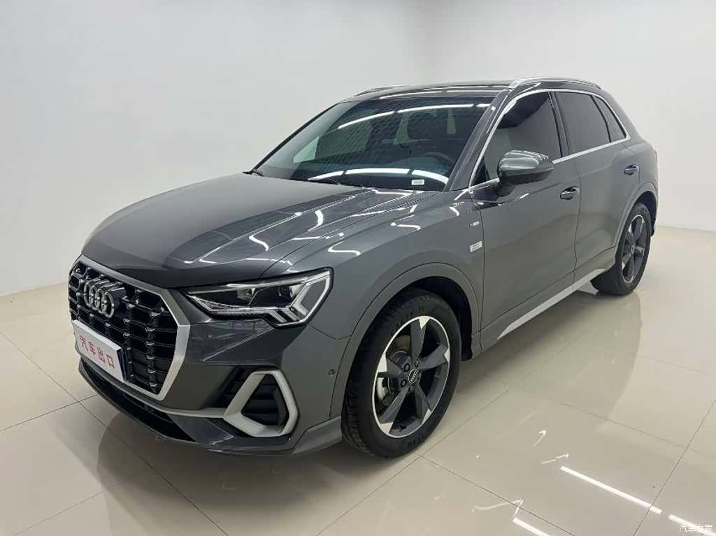 Audi Q3, 2022 1