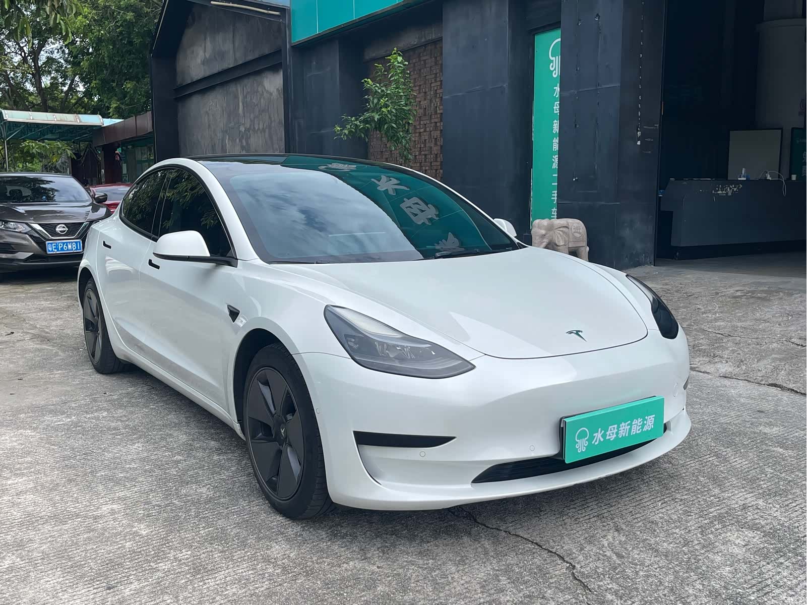 Tesla Model 3, 2022 3