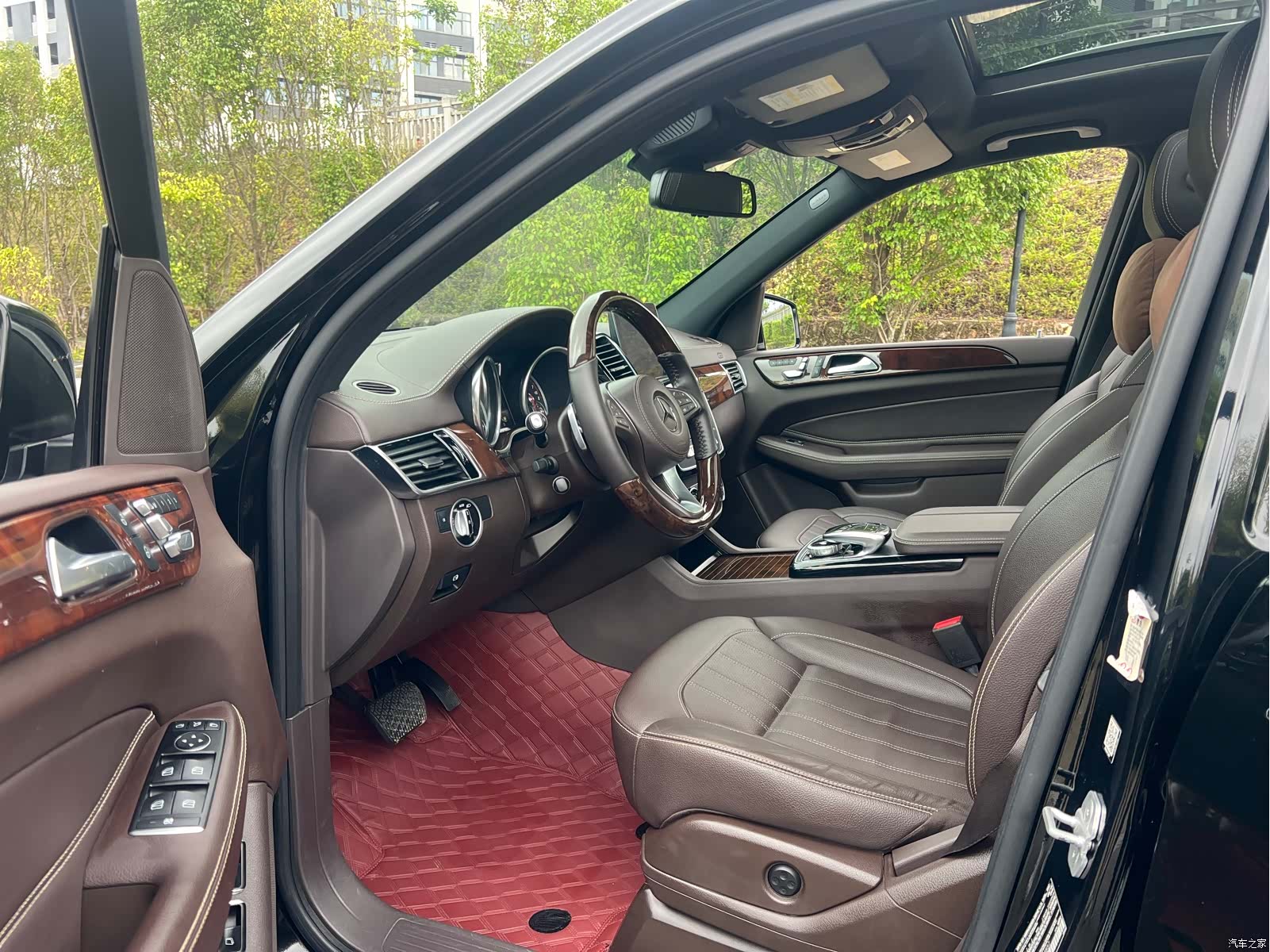 Mercedes-Benz GLS, 2017 8
