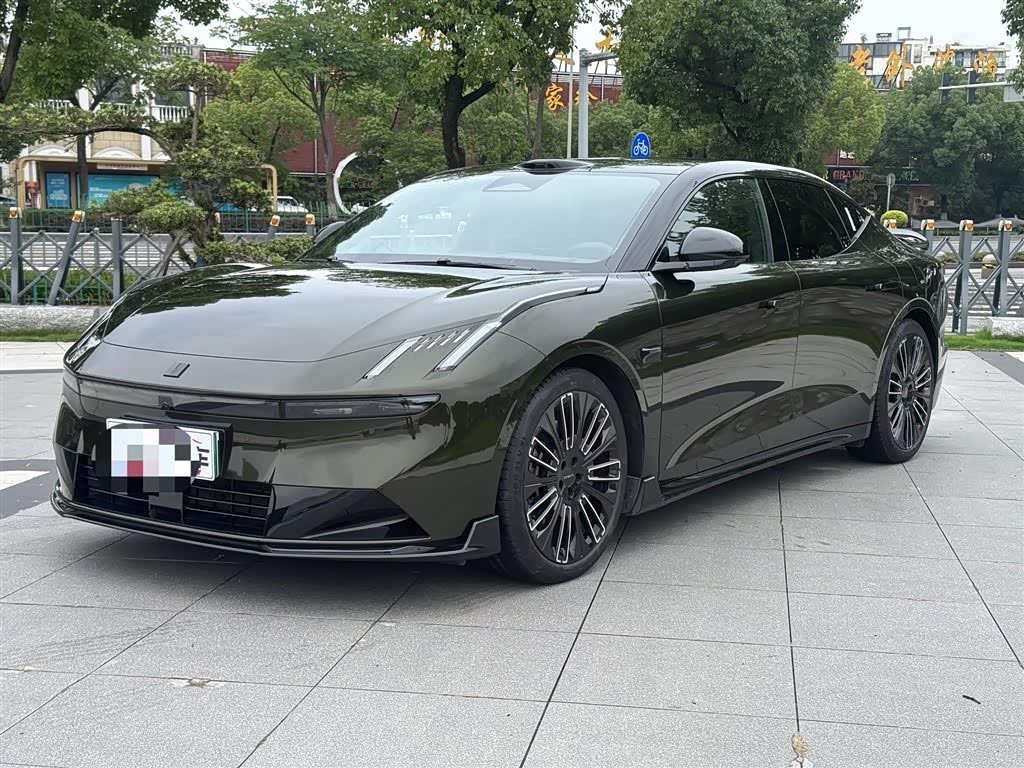 Lynk & Co 10