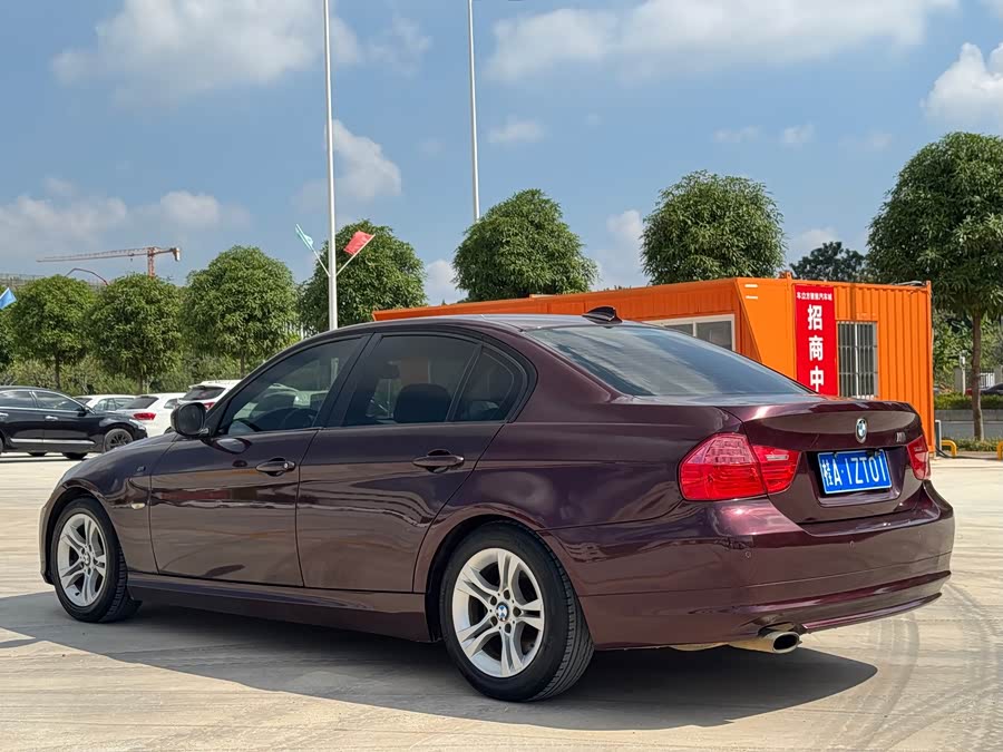 BMW 3 Series 2010, фото 6