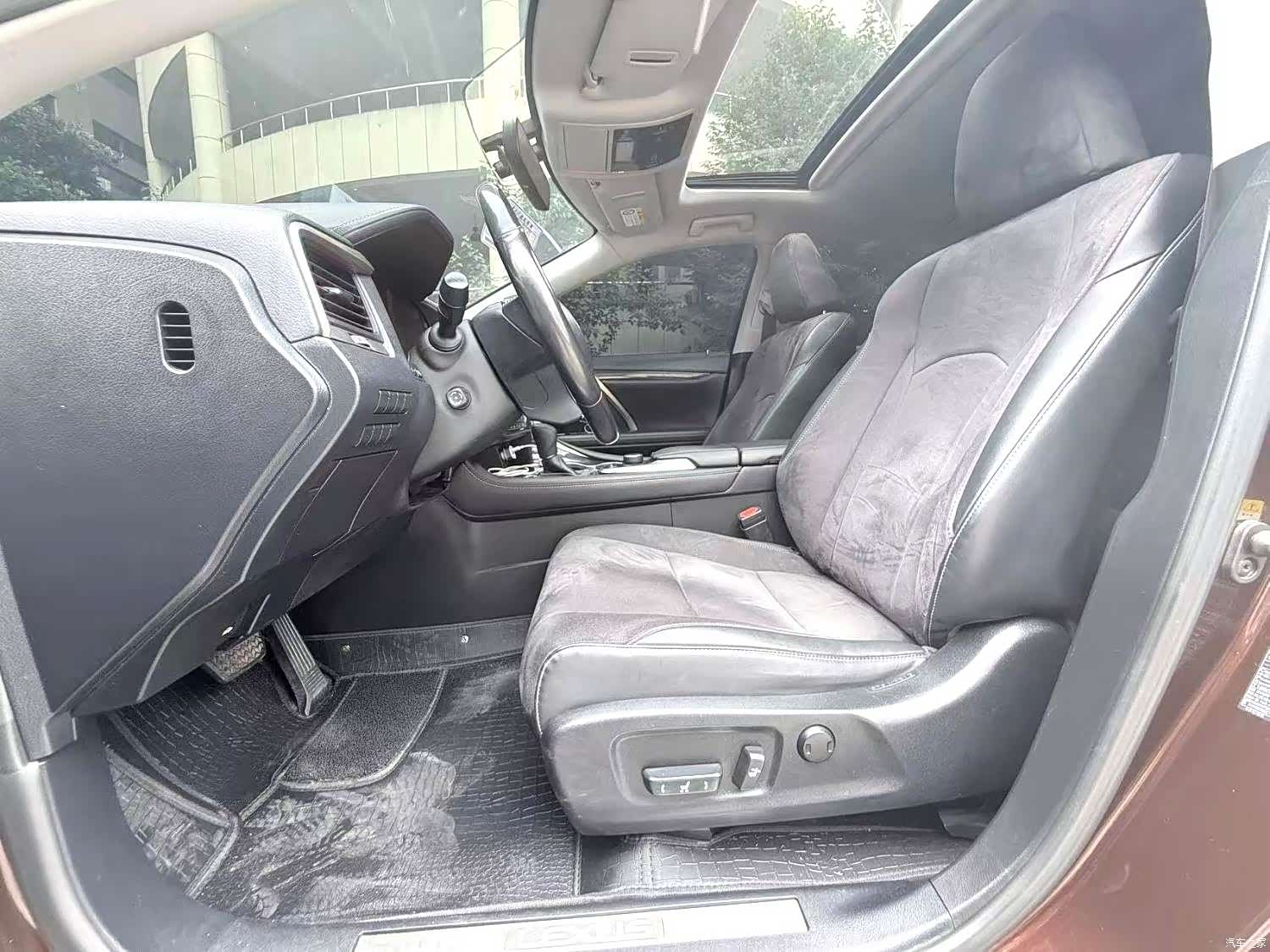 Lexus RX, 2017 4