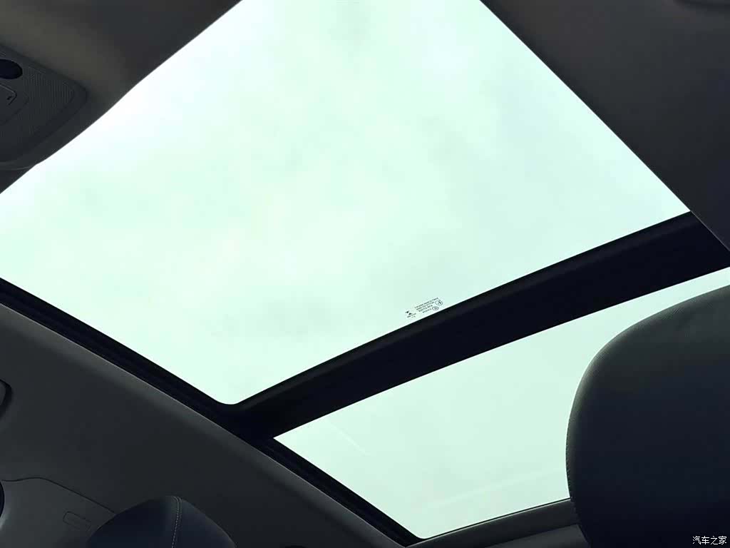 Audi Q3, 2022 10