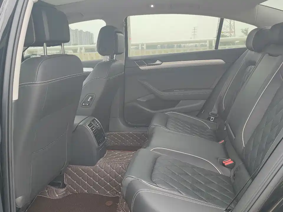 Volkswagen Magotan GTE