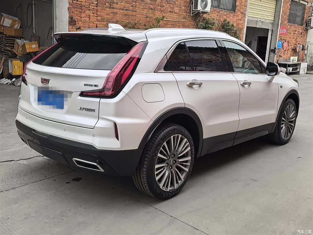 Cadillac XT4, 2025 7