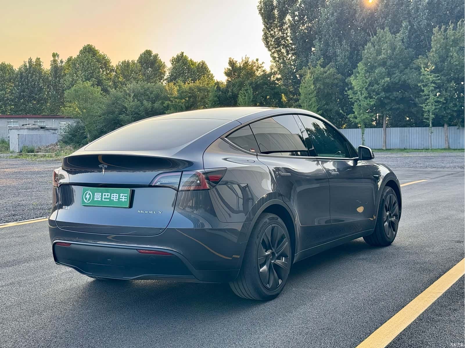 Tesla Model Y, 2023 8