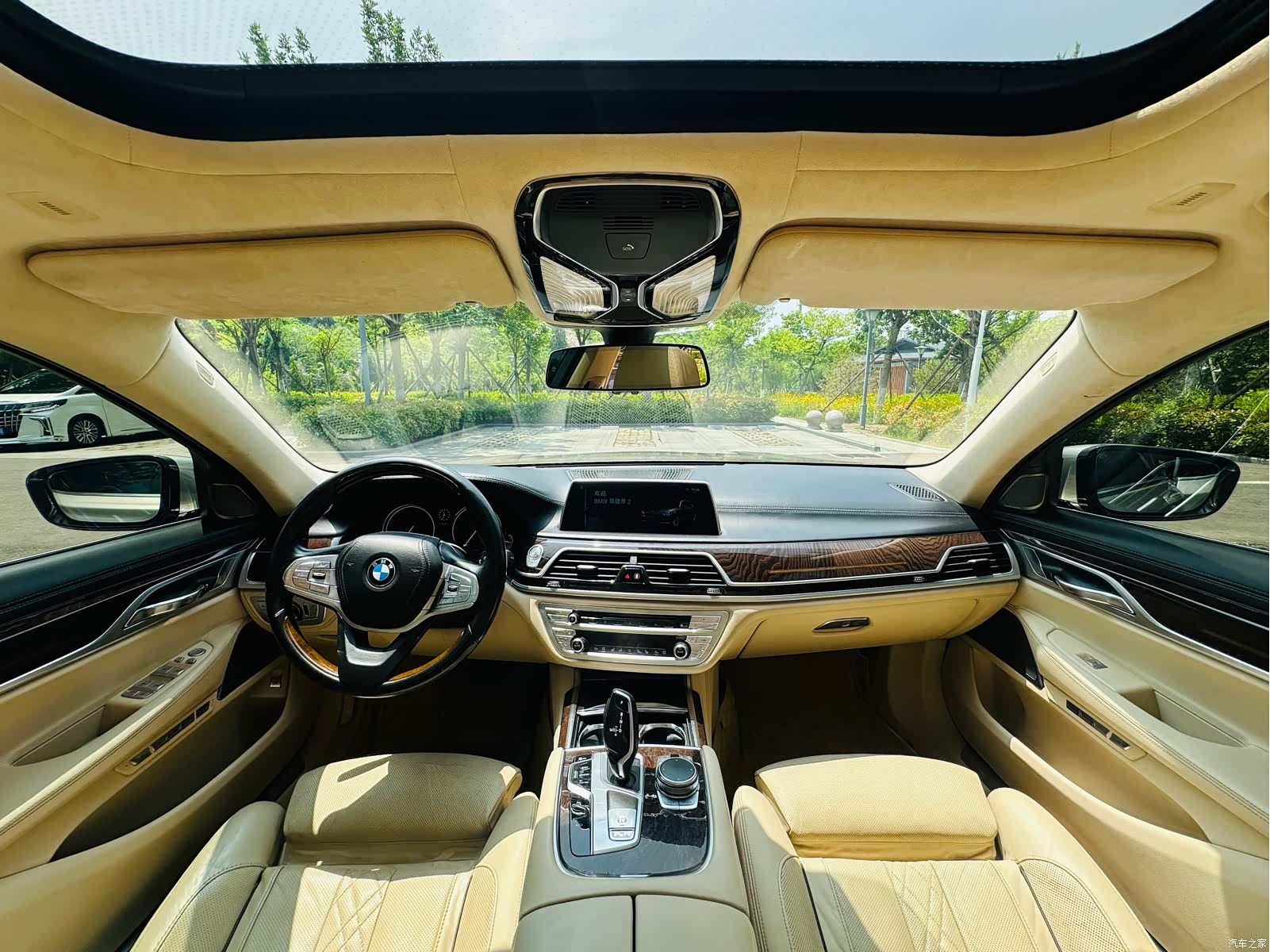BMW 7 Series, 2016 11