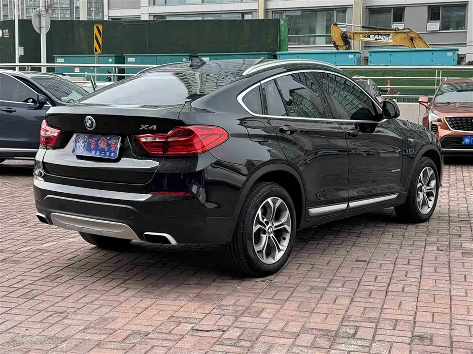 BMW X4