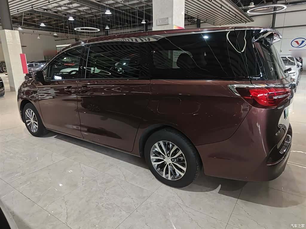 Buick GL8, 2022 22