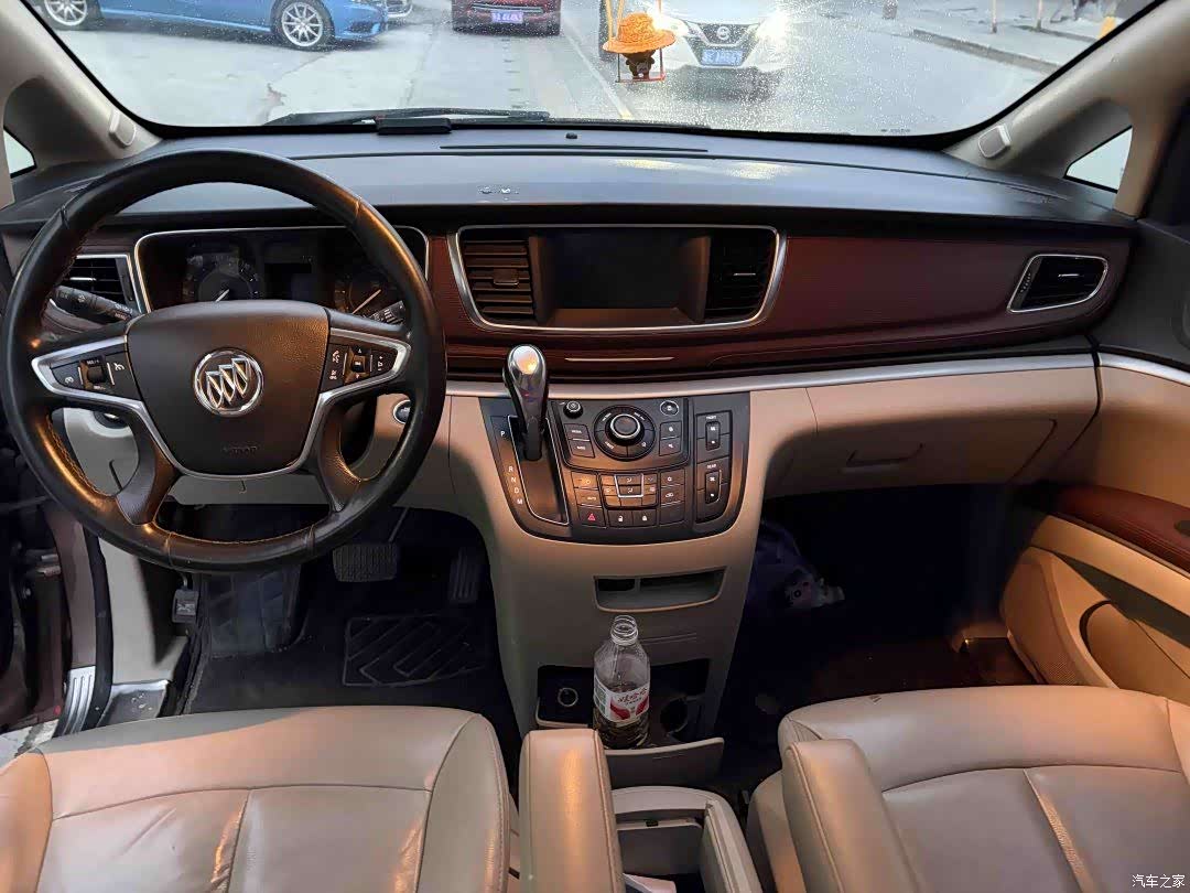 Buick GL8, 2019 6