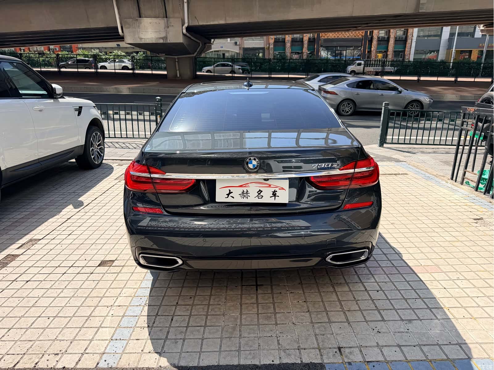 BMW 7 Series, 2018 все фото