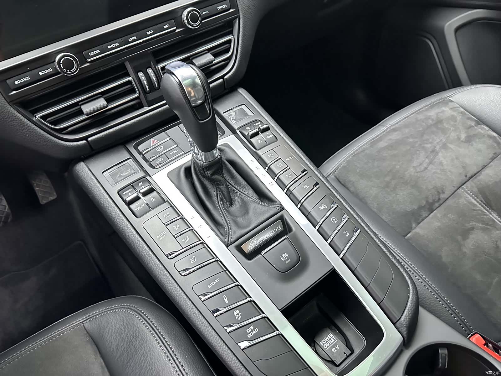 Porsche Macan, 2020 8