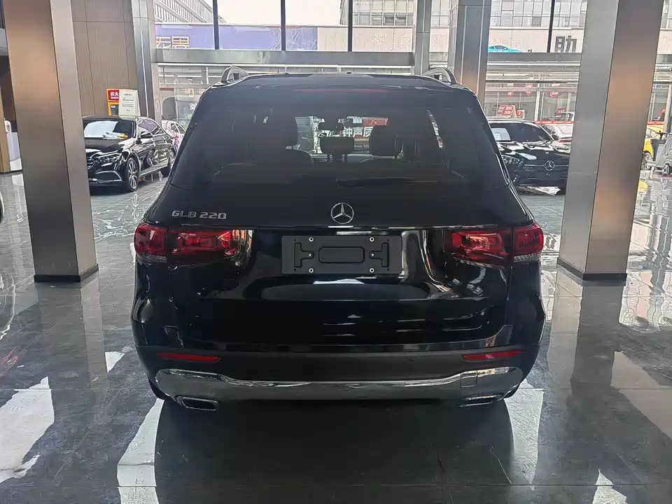 Mercedes-Benz GLB