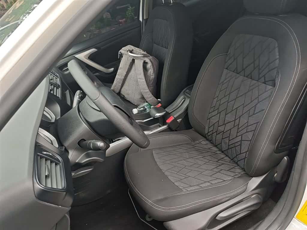 Citroen C3-XR, 2016 15