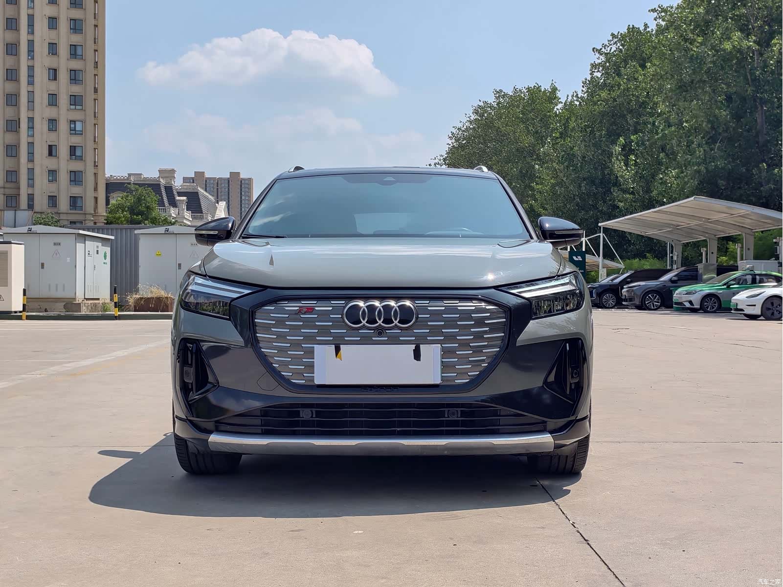 Audi Q4 e-tron, 2023 3