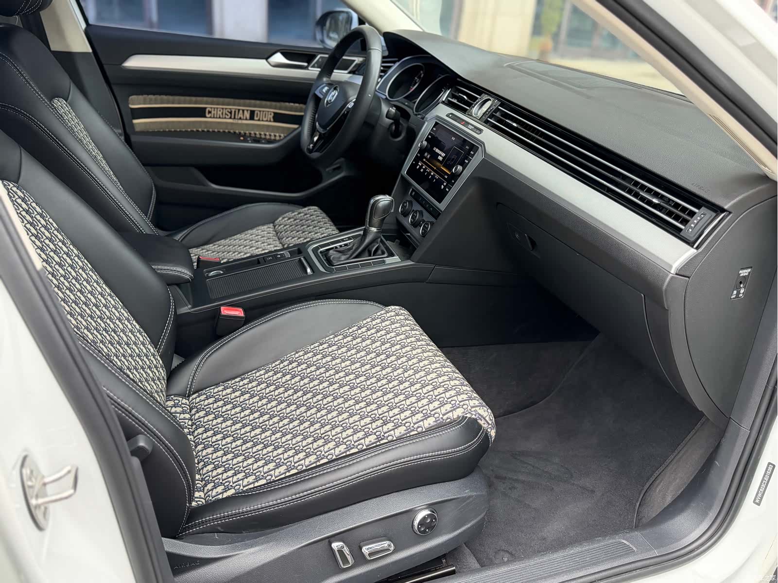 Volkswagen Variant, 2018 15