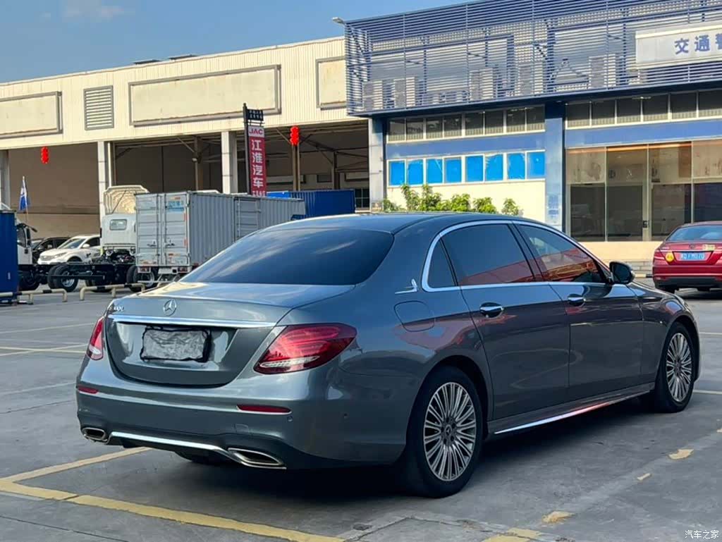 Mercedes-Benz E-Class, 2018 6