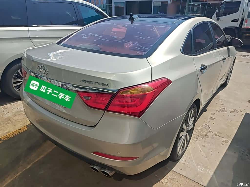Hyundai DLX, 2016 7