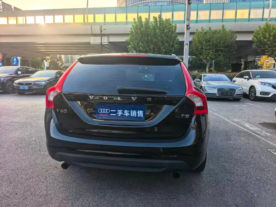 Volvo V60