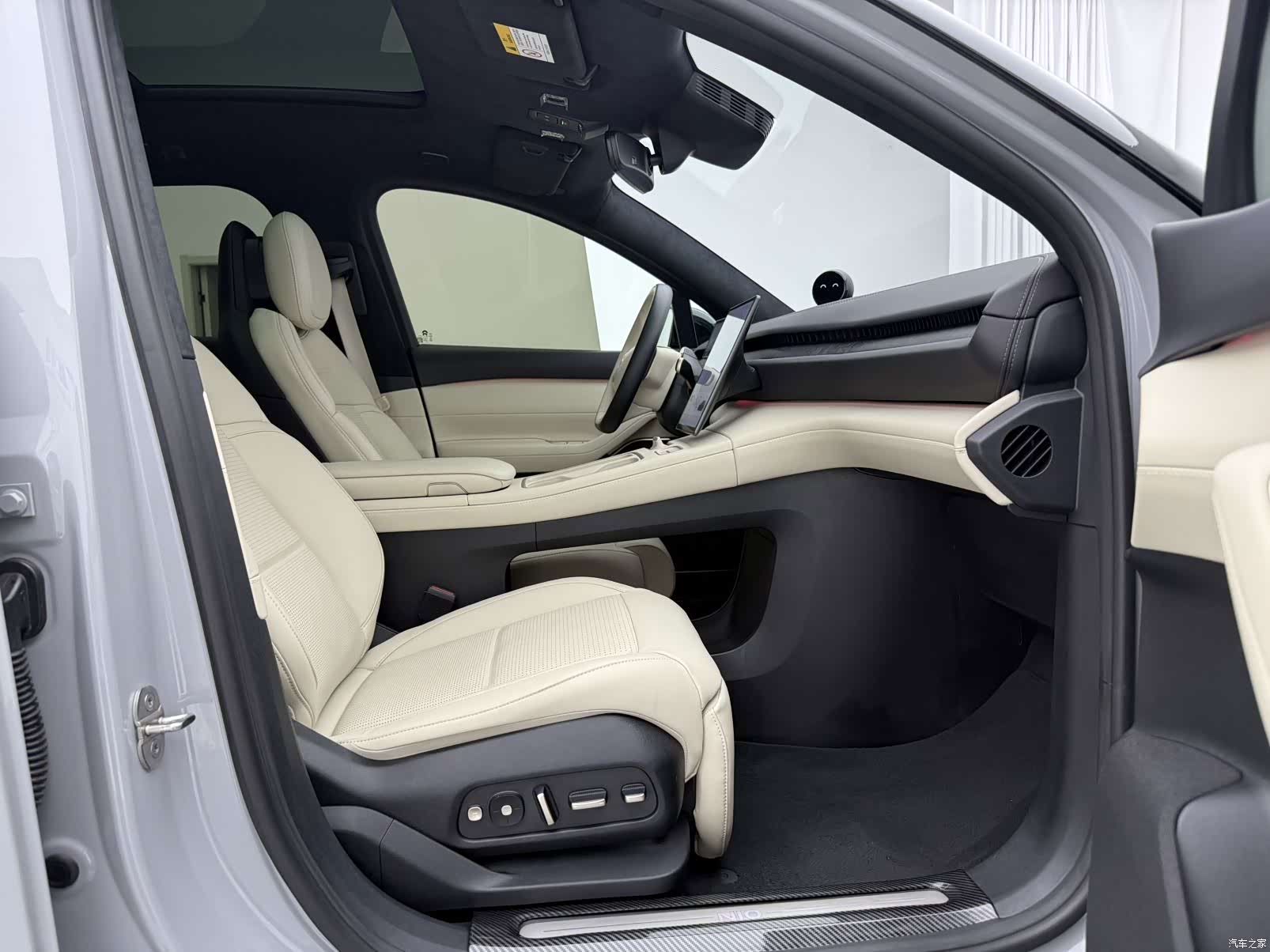 NIO ES6, 2023 9