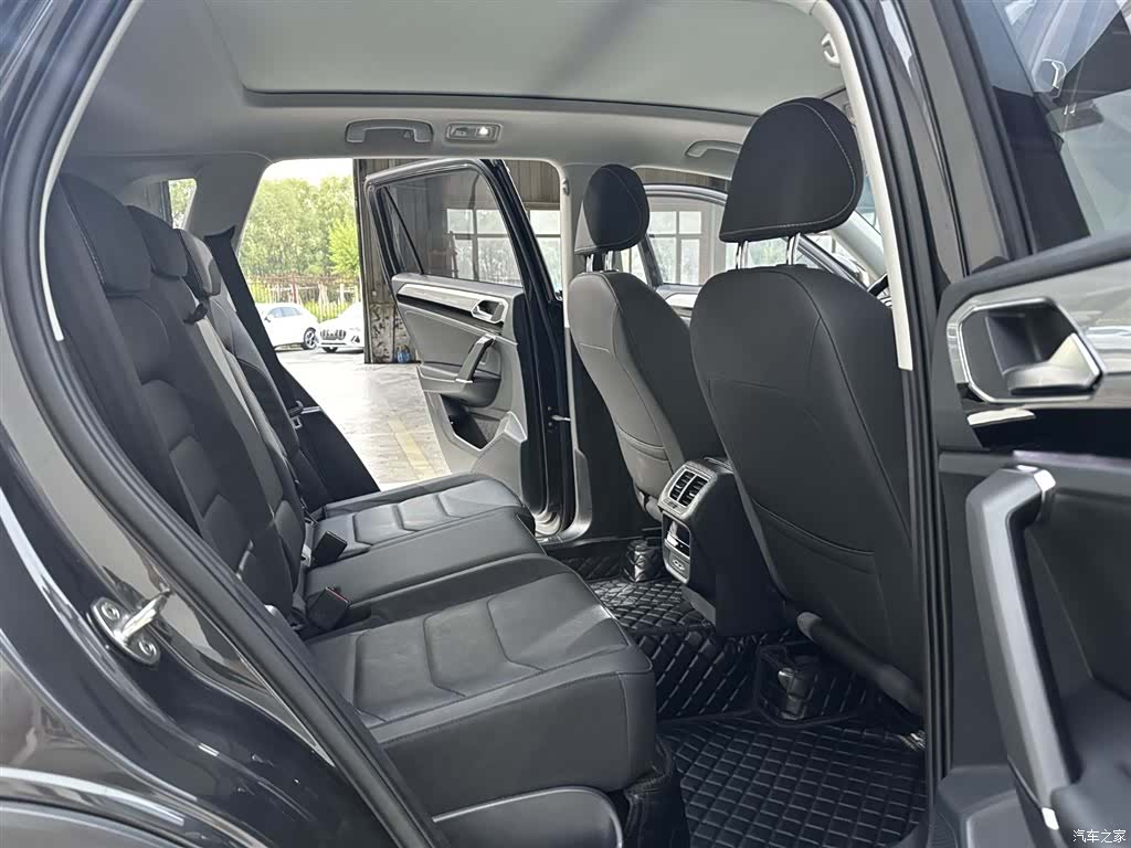 Volkswagen Tayron, 2022 18