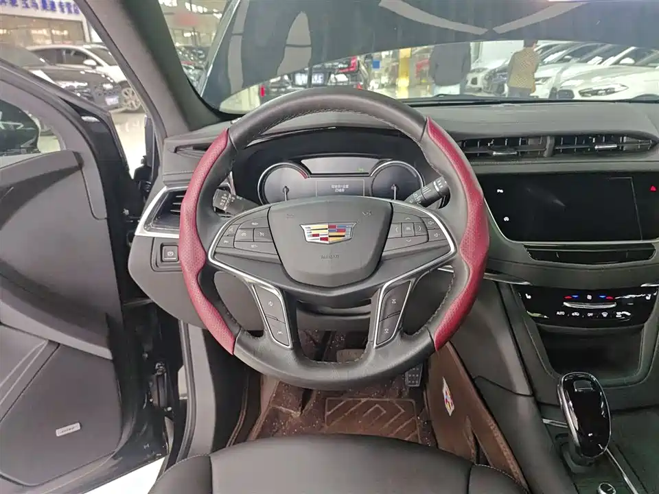 Cadillac XT5