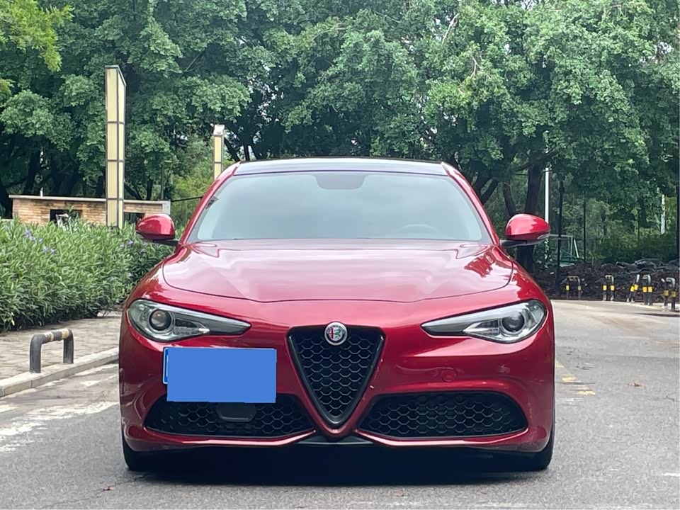 Alfa Romeo Giulia