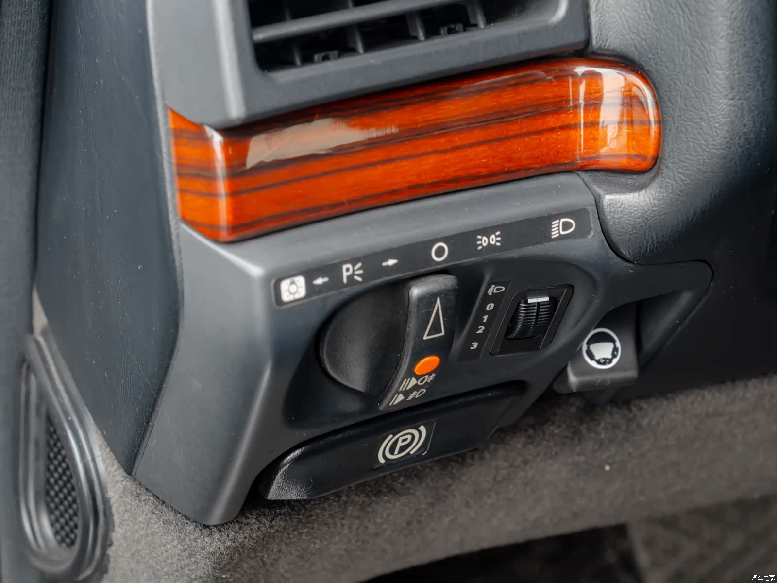 Mercedes-Benz S-Class, 1993 14