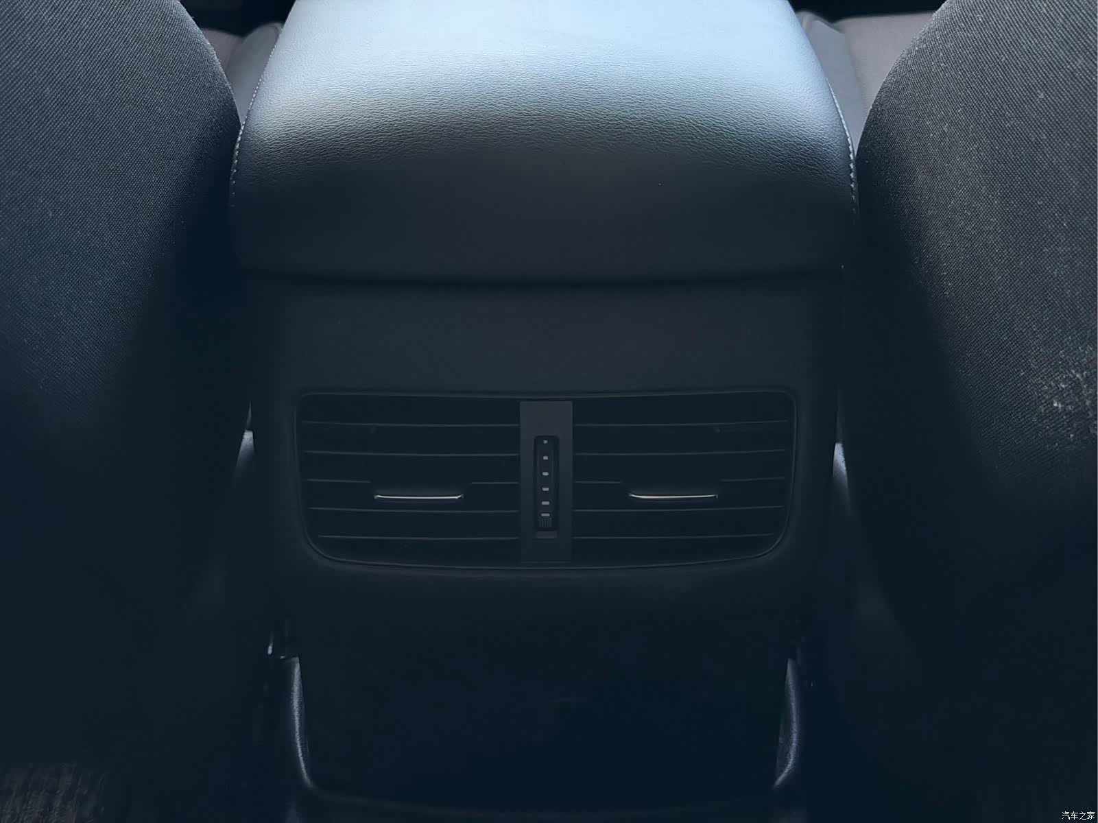 Mazda Mazda3, 2023 14