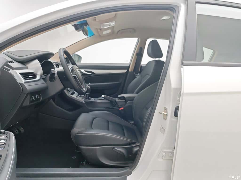 Geely S1, 2018 10