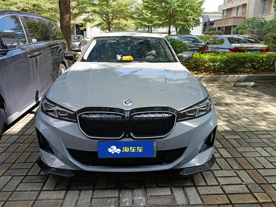 BMW i3